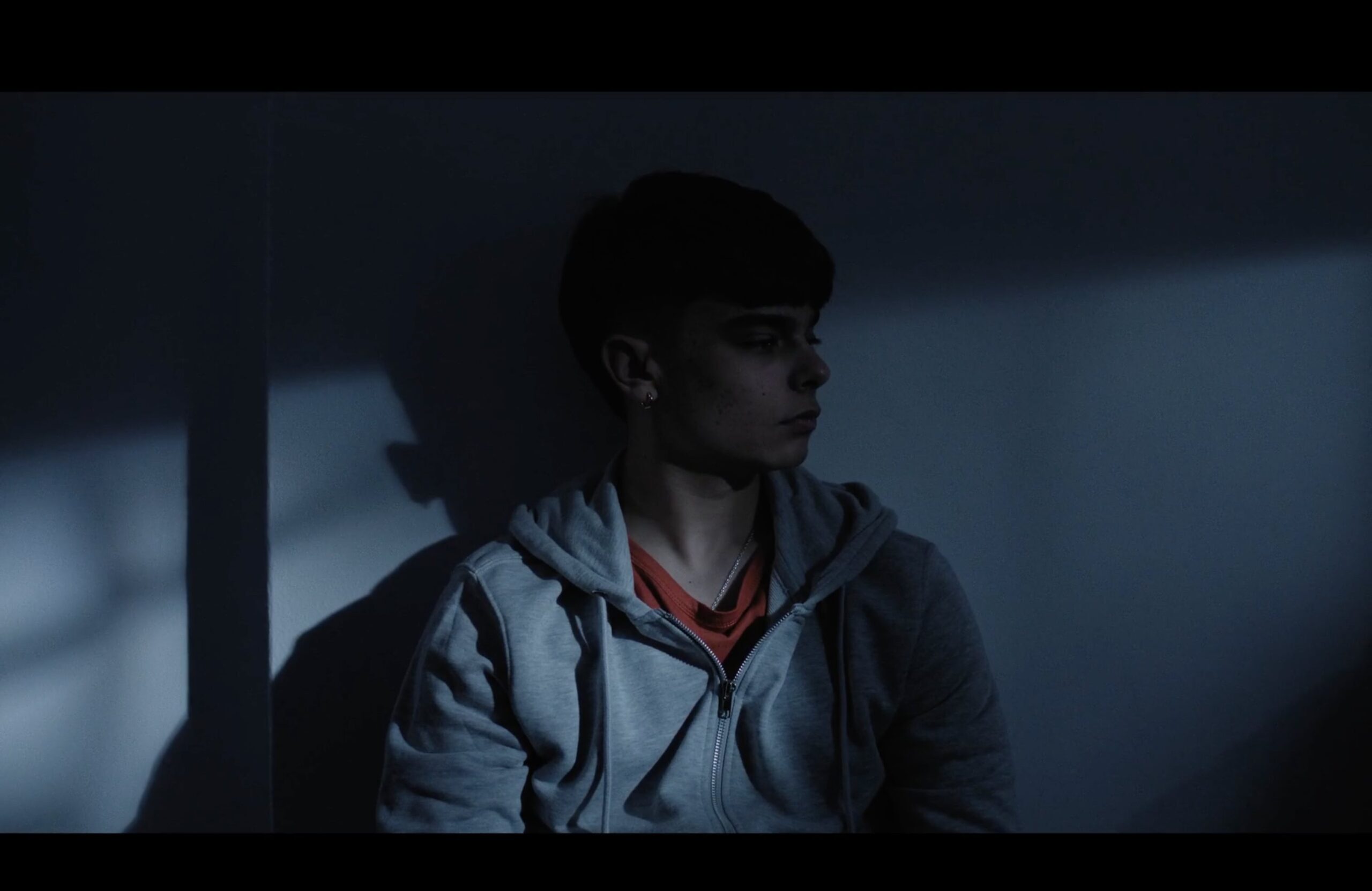 ASI LLEGO LA NOCHE 40 COMPRES